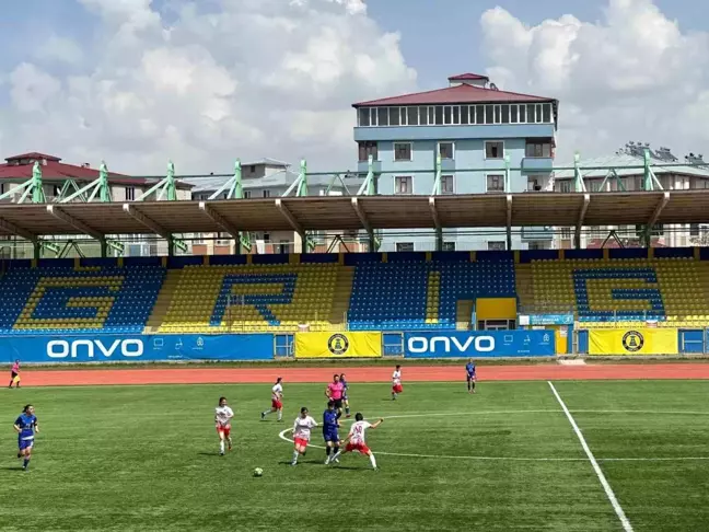 Ağrı Aile ve Sosyal Hizmetler Spor Kulübü 11-0'lık galibiyetle 2. Lig yolunda ilerliyor