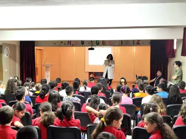 Eskişehir'de İlkokul Öğrencilerine Hayvan Sevgisi Eğitimi Verildi