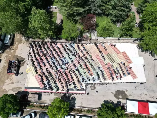 Günyüzü İlçesinde Yağmur Duası ve Gazze Yardım Panayırı