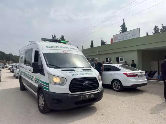 Adana'da otobüste yaşlı kadın hayatını kaybetti