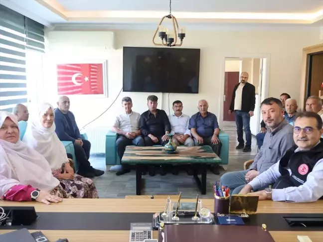 Fatih Dönmez, Sarıcakaya ve Mihalgazi'ye ziyaret gerçekleştirdi