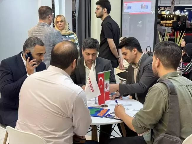 İran EXPO 2024 Fuarı'nda Türk iş insanları İran pazarını değerlendirdi