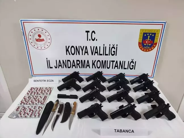 Konya'da 14 Ruhsatsız Tabanca Ele Geçirildi
