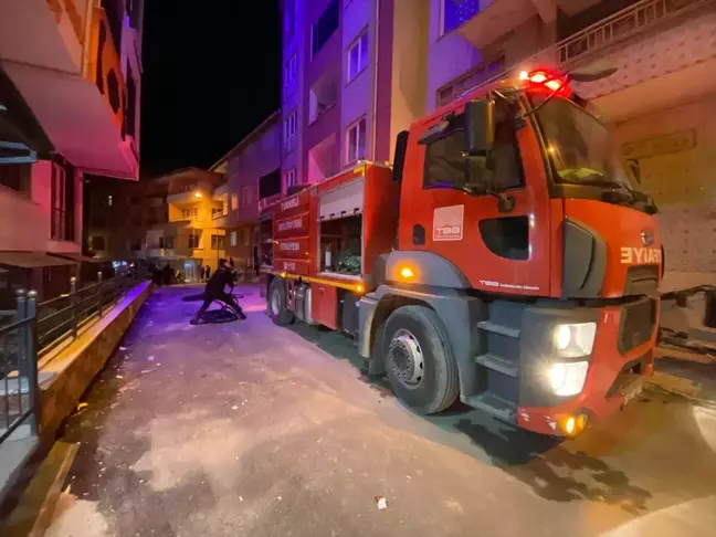 Sinop'un Türkeli ilçesinde bir apartmanın bacasında çıkan yangın söndürüldü