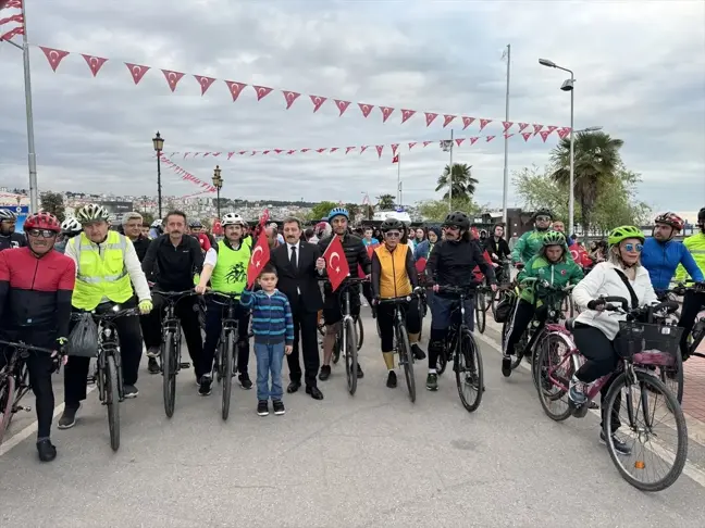 Samsun'da 19 Mayıs Atatürk'ü Anma, Gençlik ve Spor Bayramı kapsamında bisiklet turu düzenlendi