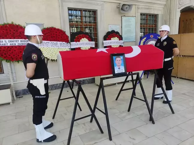 Eskişehir'de Kalp Krizi Geçiren Polis Memuru Son Yolculuğuna Uğurlandı