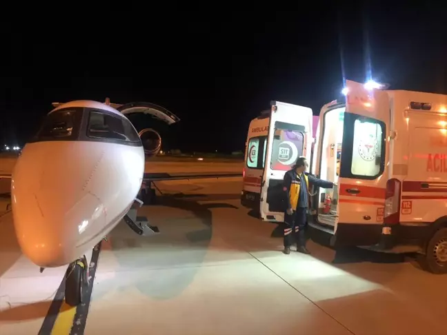 Van'da aort koarktasyonu tanısı konulan 2 bebek İstanbul'a sevk edildi