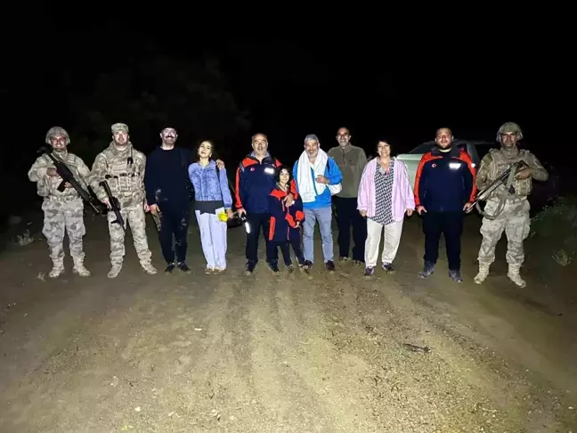Tunceli'de Çamura Saplanan 5 Kişi AFAD Tarafından Kurtarıldı