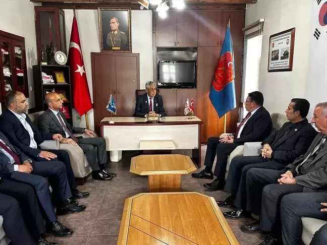 CHP Genel Başkan Yardımcısı Yankı Bağcıoğlu, Kayseri'de ziyaretlerde bulundu