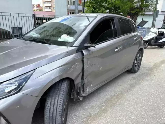 Bilecik'te park yerinden çıkan araç kazası: 1 yaralı