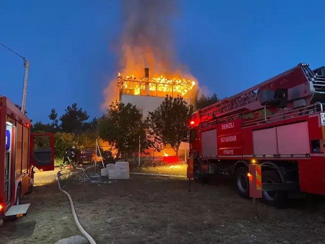 Denizli'de Ev Yangınında Bir Kişi Hayatını Kaybetti