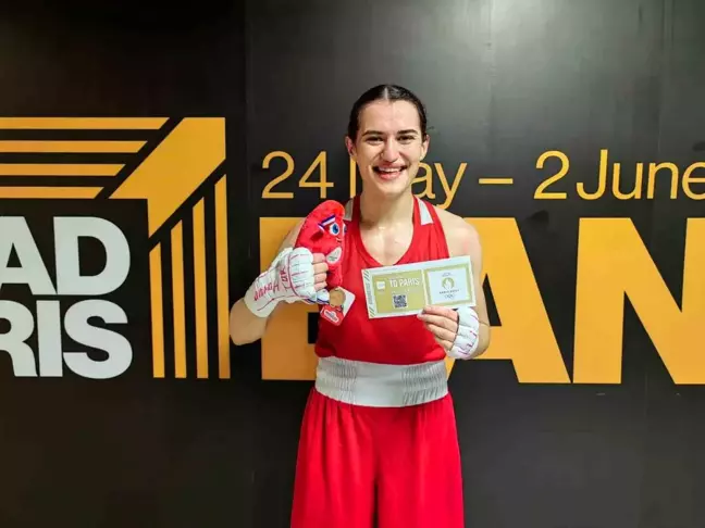 Esra Yıldız Kahraman, Boks Dünya Olimpiyat Eleme Turnuvası'nda olimpiyat kotası aldı