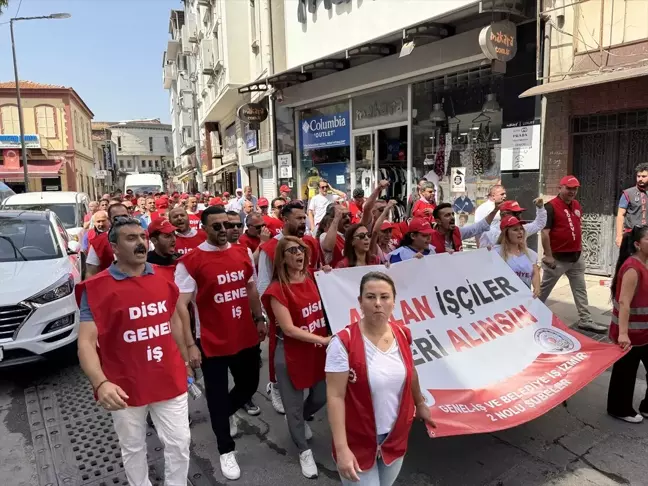 İzmir Büyükşehir Belediyesi'nde işten çıkarılan işçilere destek ziyareti