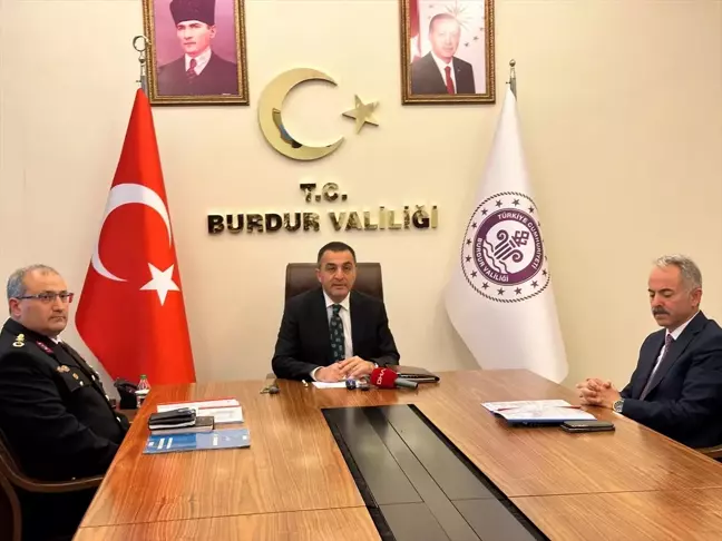 Burdur'da Güvenlik Bilgilendirme Toplantısı Düzenlendi