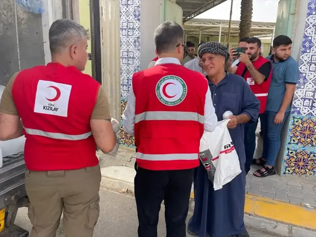 Türk Kızılayı, Kerkük'te ihtiyaç sahiplerine kurban eti dağıttı