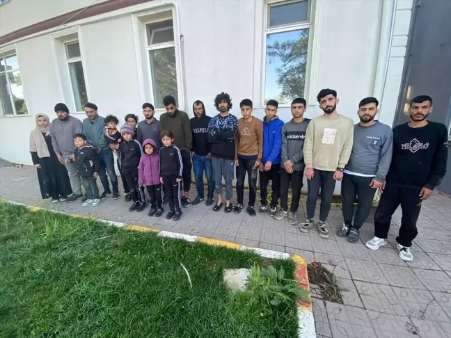 Edirne'de yasa dışı yollarla yurda giren 36 yabancı uyruklu yakalandı