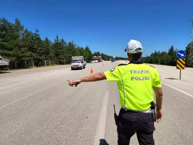 Kastamonu'da Kurban Bayramı tatili son gününde sürücülere denetim