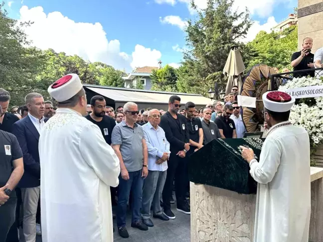 Volkan Demirel'in babası Naci Demirel toprağa verildi