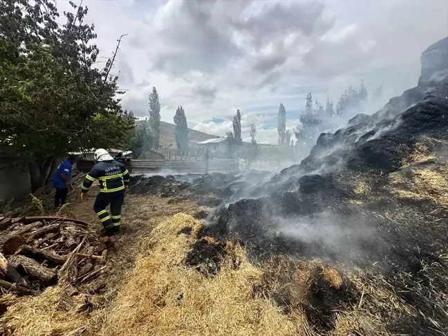 Sivas'ta 1000 Balya Saman Yangını