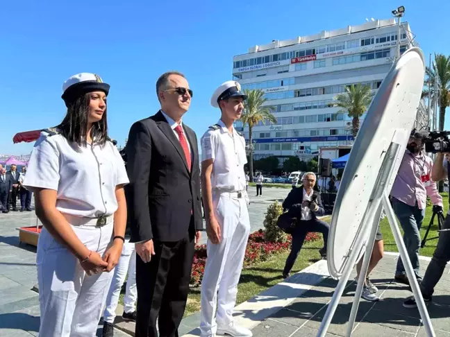 İzmir'de Kabotaj Bayramı coşkusu