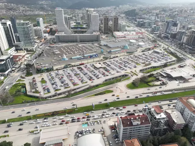 CarrefourSa Bursa Alışveriş Merkezi'nin mülkiyeti devredildi