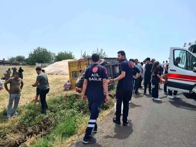 Diyarbakır'ın Ergani ilçesinde traktör devrildi, sürücü ağır yaralandı