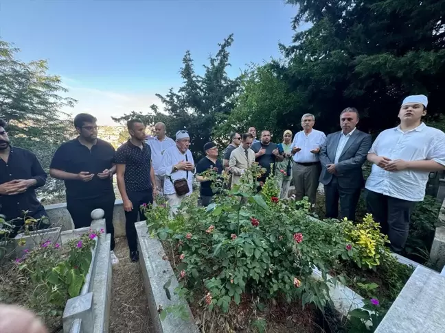 Şair Erdem Bayazıt'ın vefatının 16. yıl dönümünde anma töreni düzenlendi