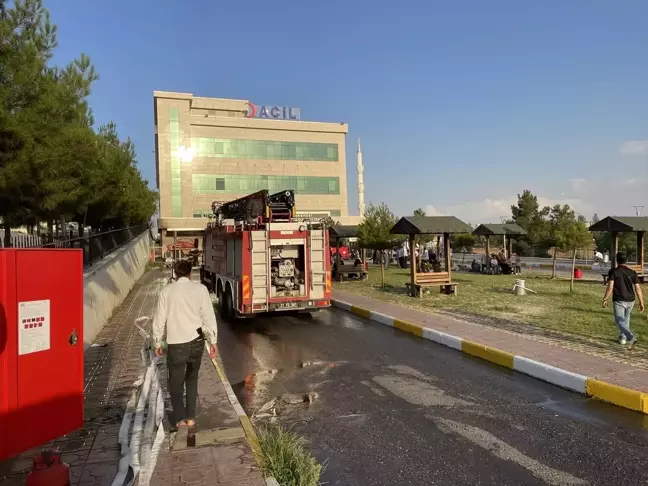 Dicle Üniversitesi Hastanesi Önündeki Büfede Yangın Çıktı