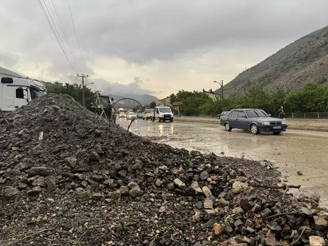 Gümüşhane'de Şiddetli Yağışlar Su Baskınlarına Yol Açtı