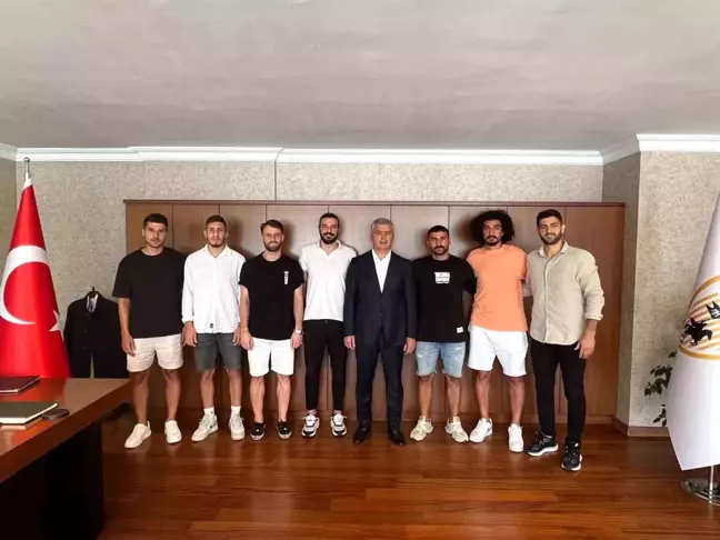 1984 Muşspor Yeni Sezon Öncesi Kadrosunu Güçlendiriyor