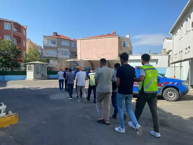 Tekirdağ ve İstanbul'da Göçmen Kaçakçılığı Yapan 4 Şüpheli Tutuklandı