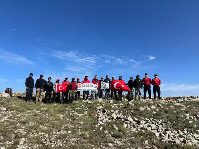 Çankırı'da 15 Temmuz Şehitler ve Milli İrade Ilgaz Dağı Tırmanışı Gerçekleştirildi