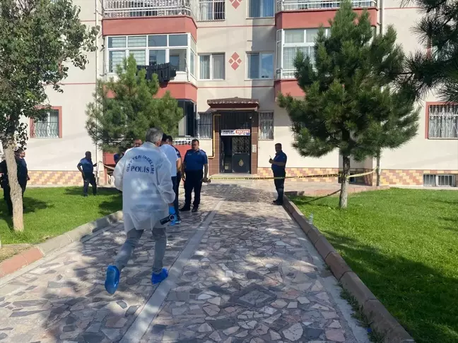 Kayseri'de komşu kavgası silahlı çatışmaya dönüştü: Baba ve oğlu yaralandı