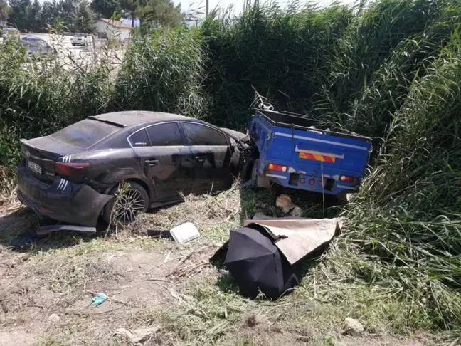 Isparta'da otomobil ile patpatın çarpışması sonucu 1 kişi öldü, 5 kişi yaralandı