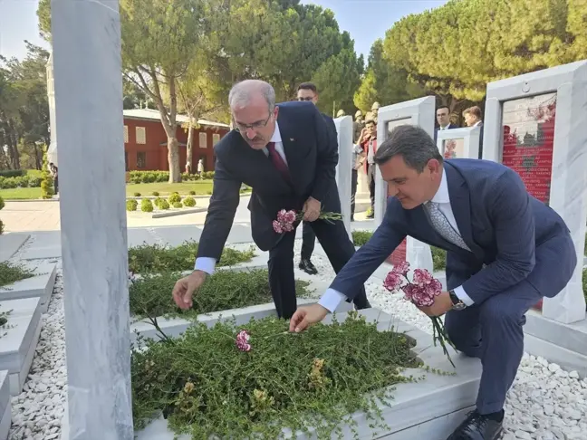 Elazığ Valisi Ömer Toraman, Çanakkale Savaşları'nın yaşandığı Tarihi Gelibolu Yarımadası'nı ziyaret etti