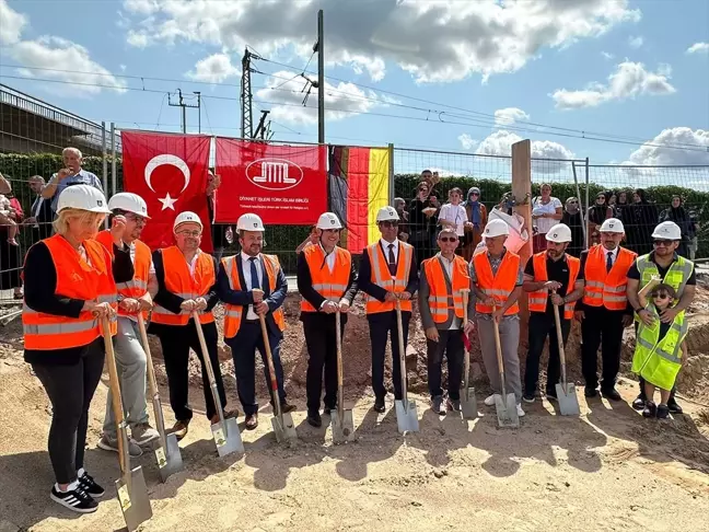 Almanya'da Yeni Cami Temeli Atıldı