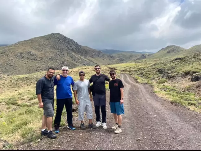 Ayyıldız Doğa Sporları Kulübü Üyeleri Ağrı Dağı'na Tırmandı