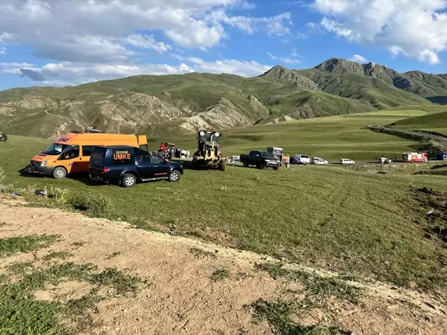 Erzurum'da gölete giren çocuklardan biri kayboldu