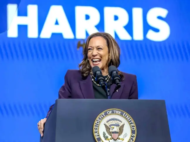 Kamala Harris, Donald Trump ile canlı yayında tartışmaya hazır