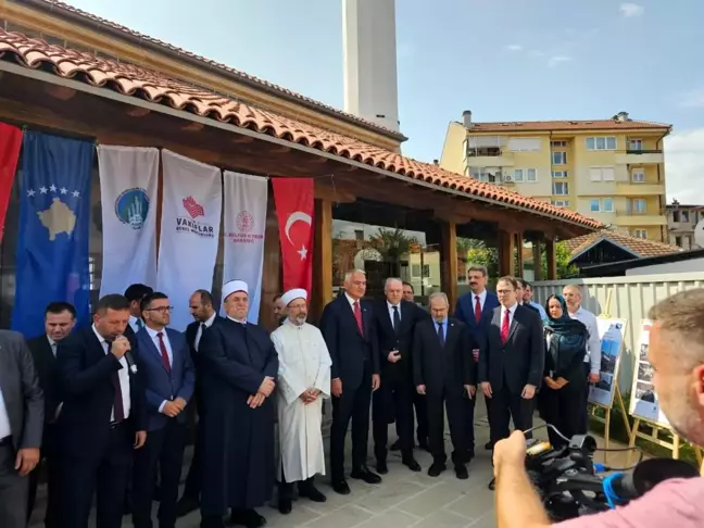 Kültür ve Turizm Bakanı Mehmet Nuri Ersoy, Kosova'da cami açılışlarına katıldı