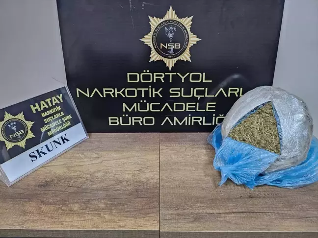 Hatay'da 1 kilo 900 gram esrar ele geçirildi, 2 şüpheli gözaltına alındı