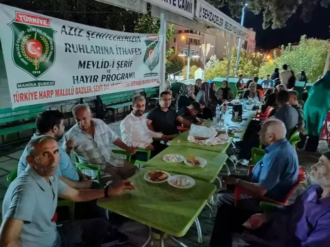 Manisa'da şehitler için Mevlidi Şerif ve Hayır Programı düzenlendi
