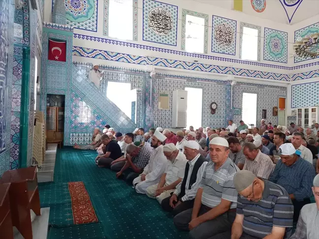 Denizli'de Hamas Siyasi Büro Başkanı İsmail Heniyye için gıyabi cenaze namazı kılındı