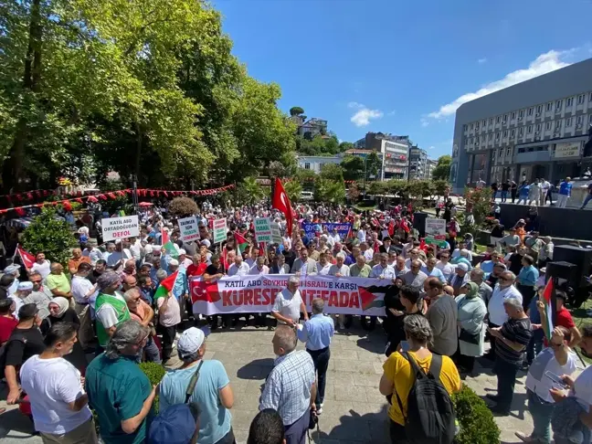 Zonguldak'ta Hamas liderine suikast ve İsrail saldırıları protesto edildi