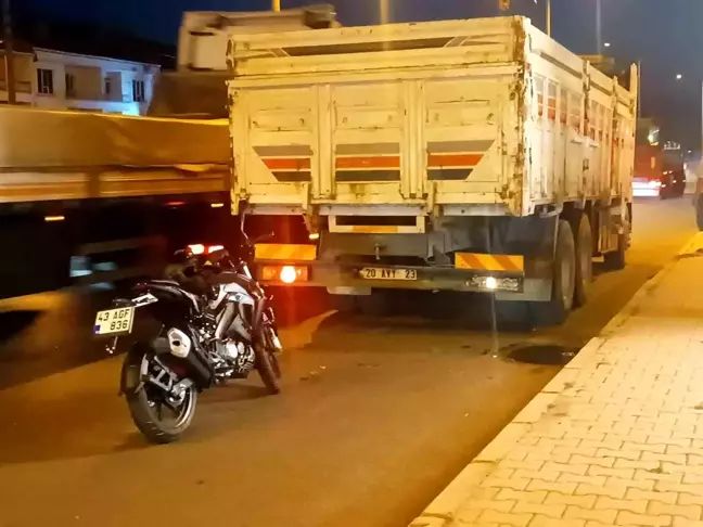 Tavşanlı'da trafik kazası: 2 kişi yaralandı