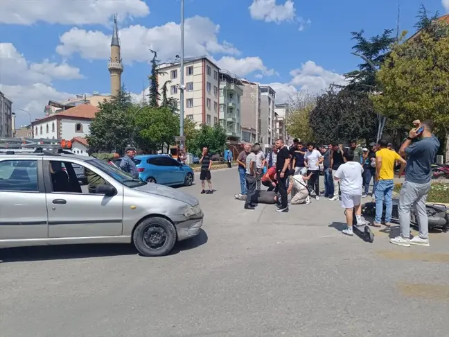 Afyonkarahisar'da Trafik Kazalarında 8 Kişi Yaralandı