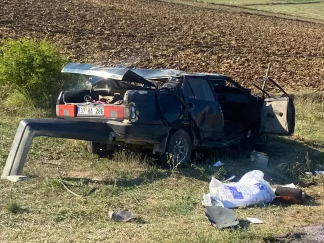 Kastamonu'da Otomobil Kazası: 1 Ölü, 2 Yaralı