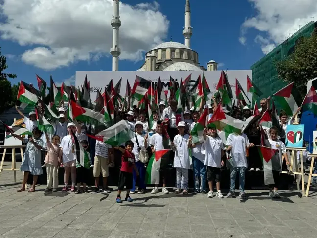 Esenler Belediyesi, İsrail'in Gazze'ye yönelik saldırılarına dikkat çekti