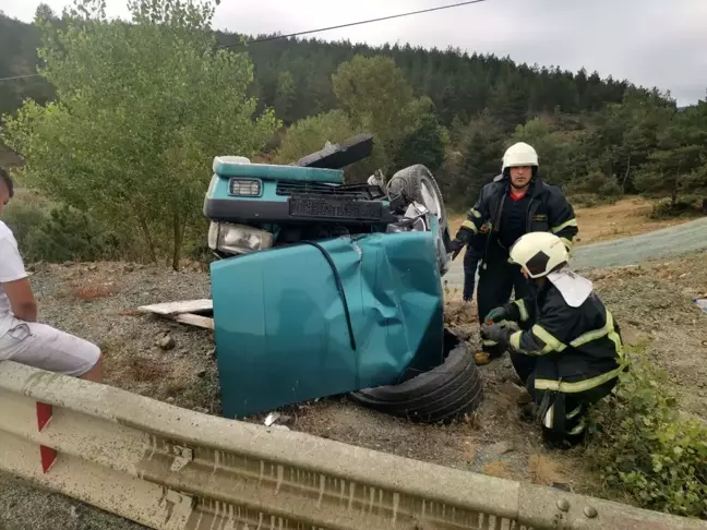 Kastamonu'da Otomobil Takla Attı: 2 Yaralı