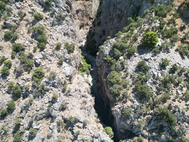 Saklıkent Kanyonu'nda Yaz Sıcaklarına Serinlik